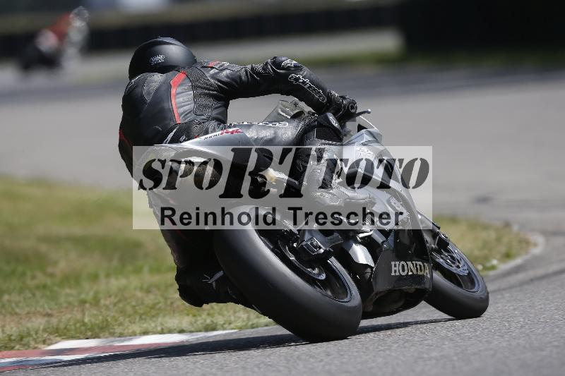 Archiv-2025/45 10.08.2025 Plüss Moto Sport ADR/Freies Fahren/504